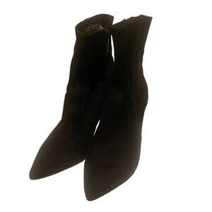 NINE WEST  SUEDE ANKLE BOOTIE